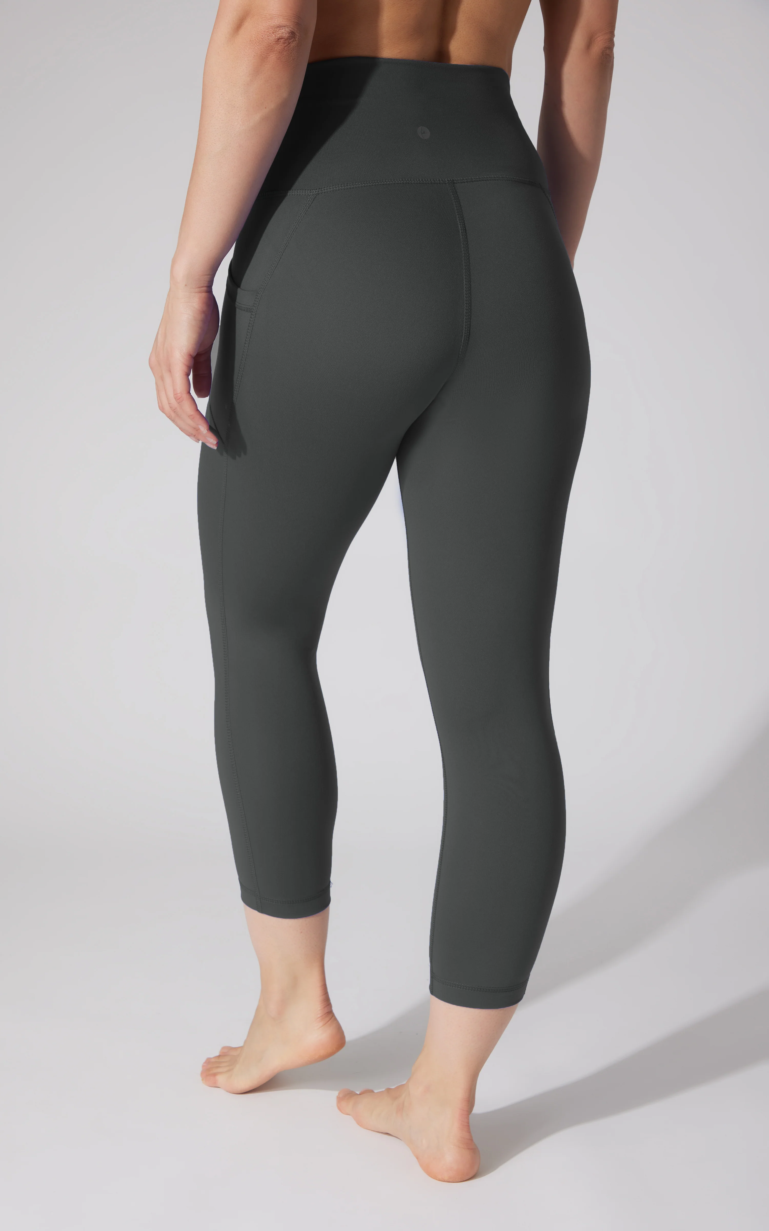 2 PK Interlock Side Pocket and Everyday Capris - Image 36