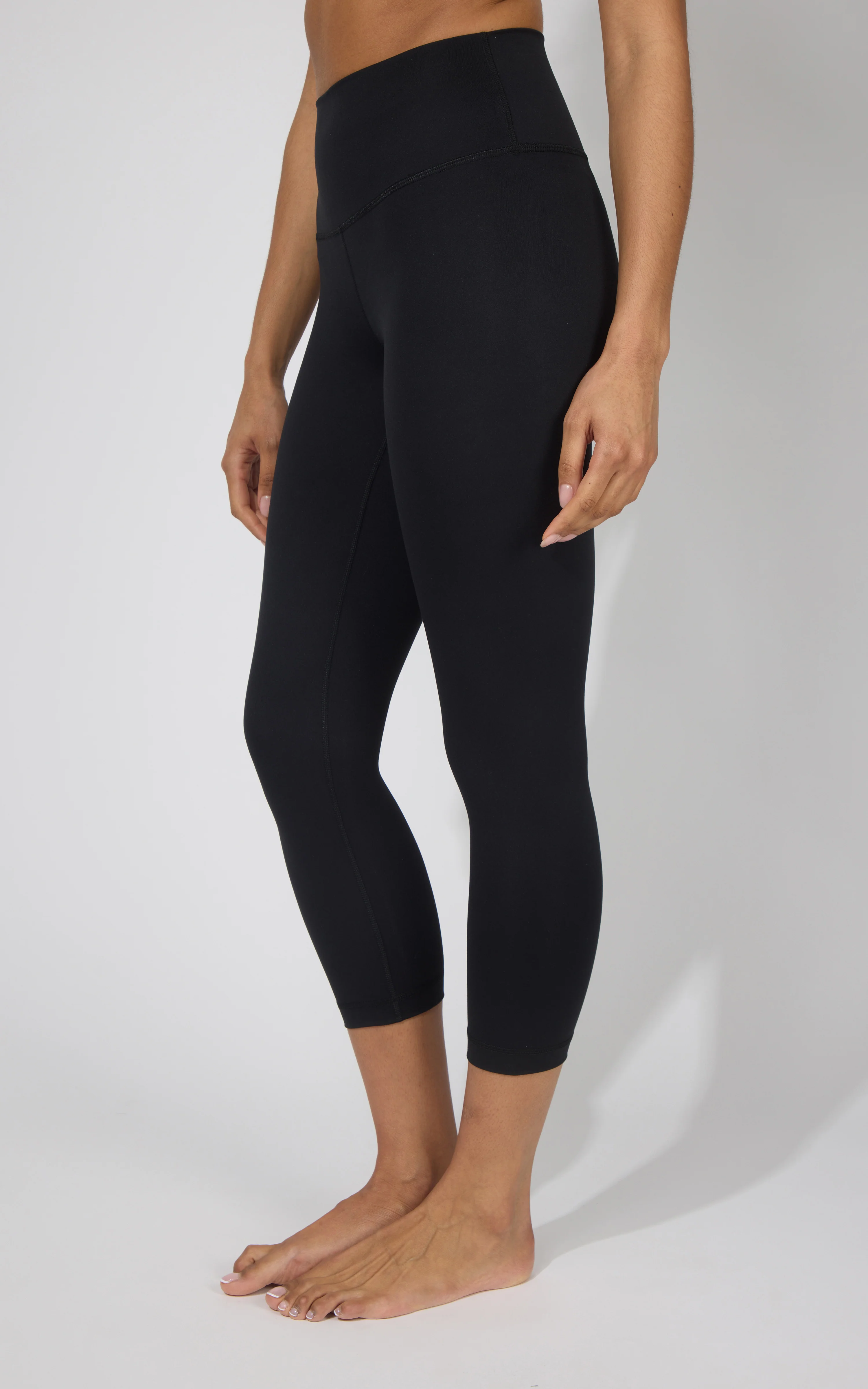2 PK Interlock Side Pocket and Everyday Capris - Image 75