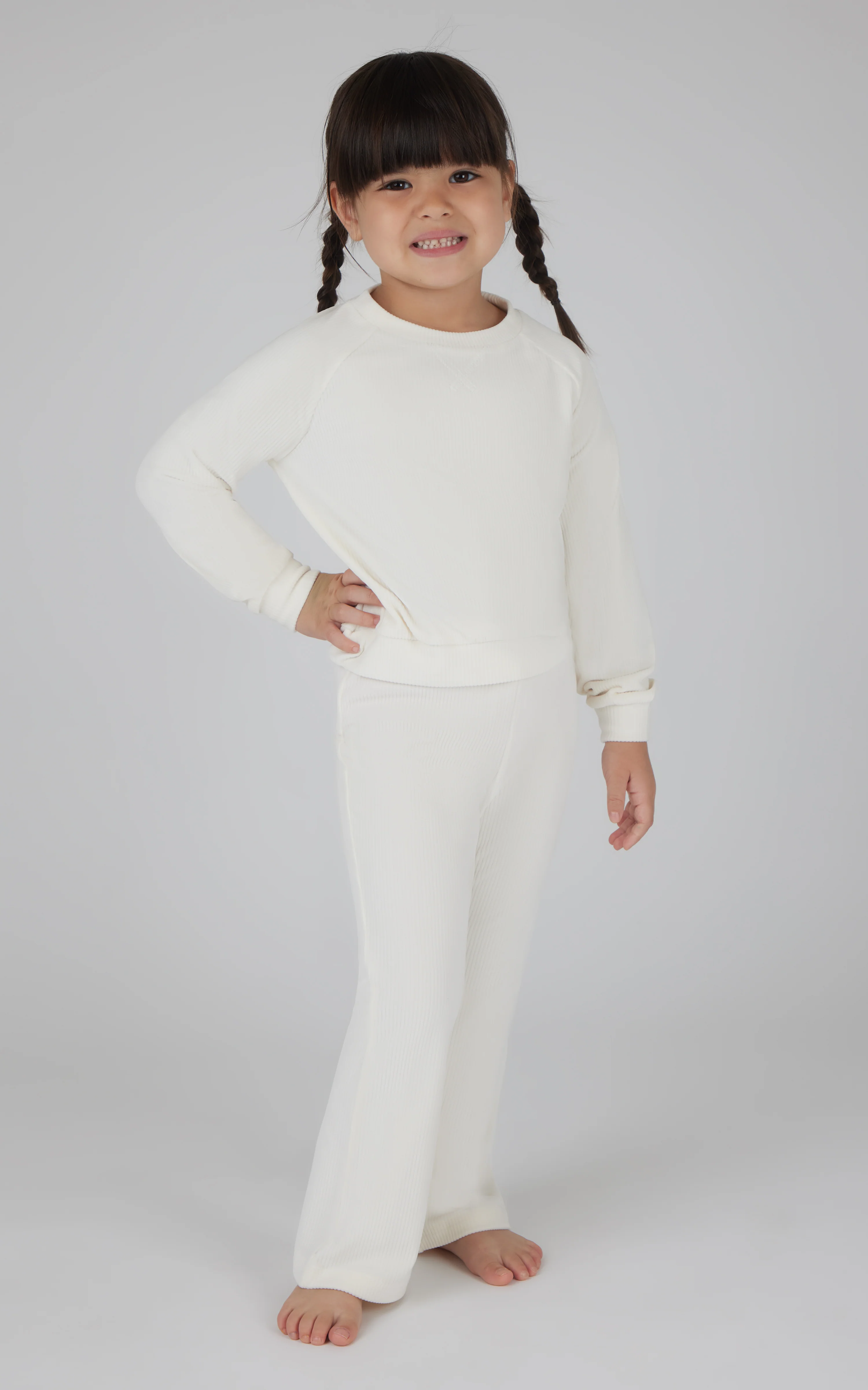 Little Girls 2 PC Ribbed Velour Top and Flare Leg Pant - Image 10