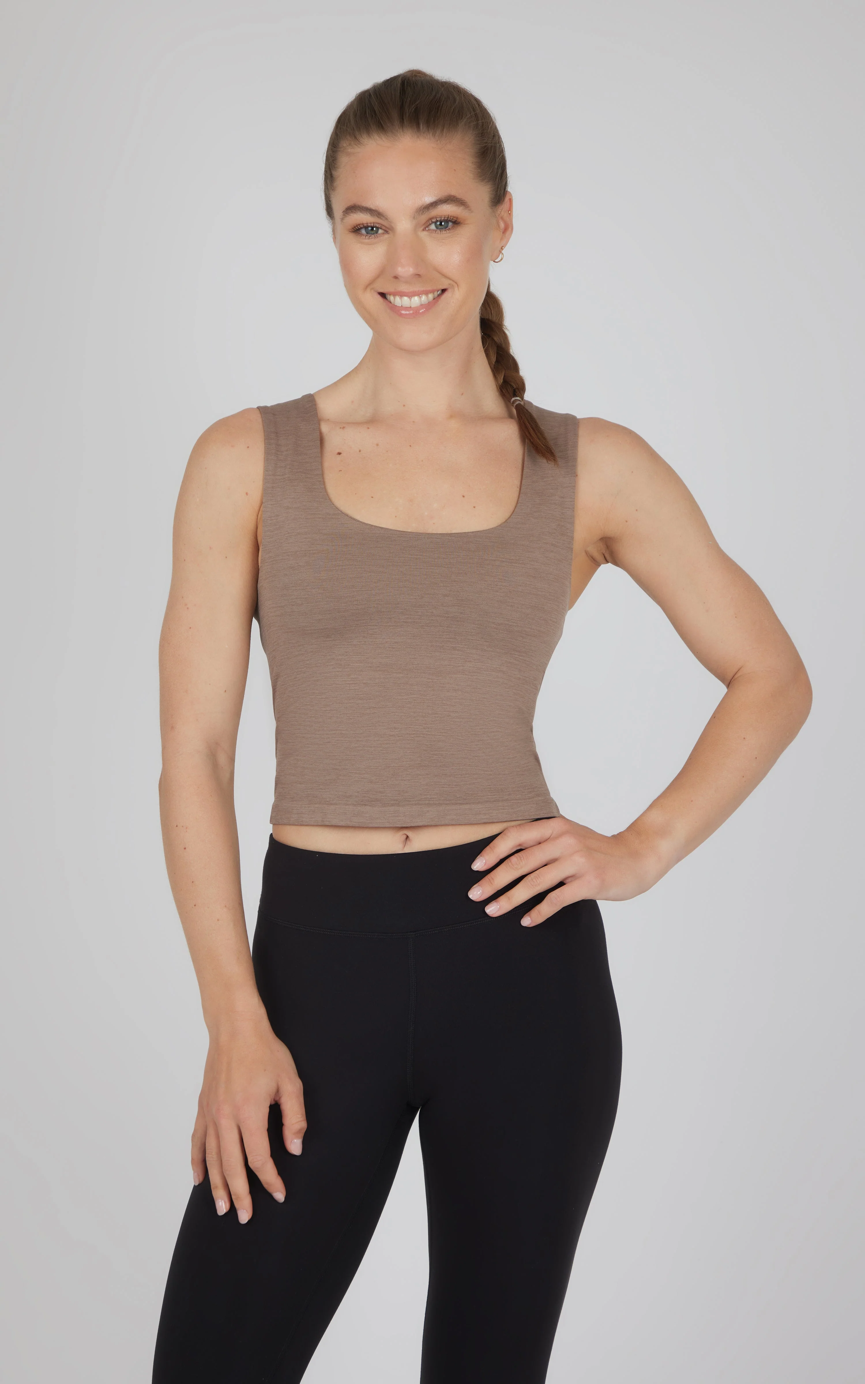 2 PK Seamless Coraline Meet and Greet Tank - Image 19