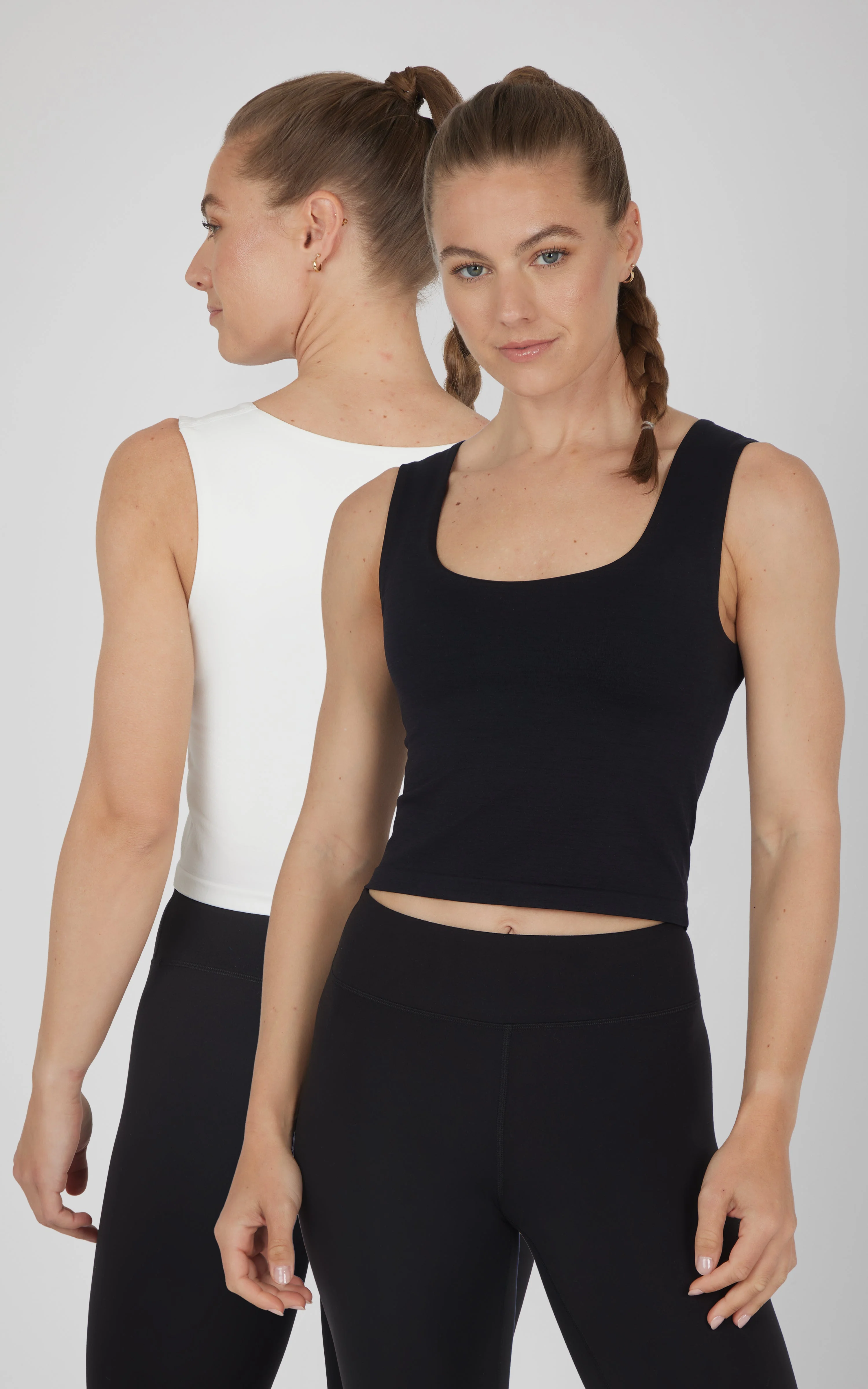 2 PK Seamless Coraline Meet and Greet Tank - Image 6