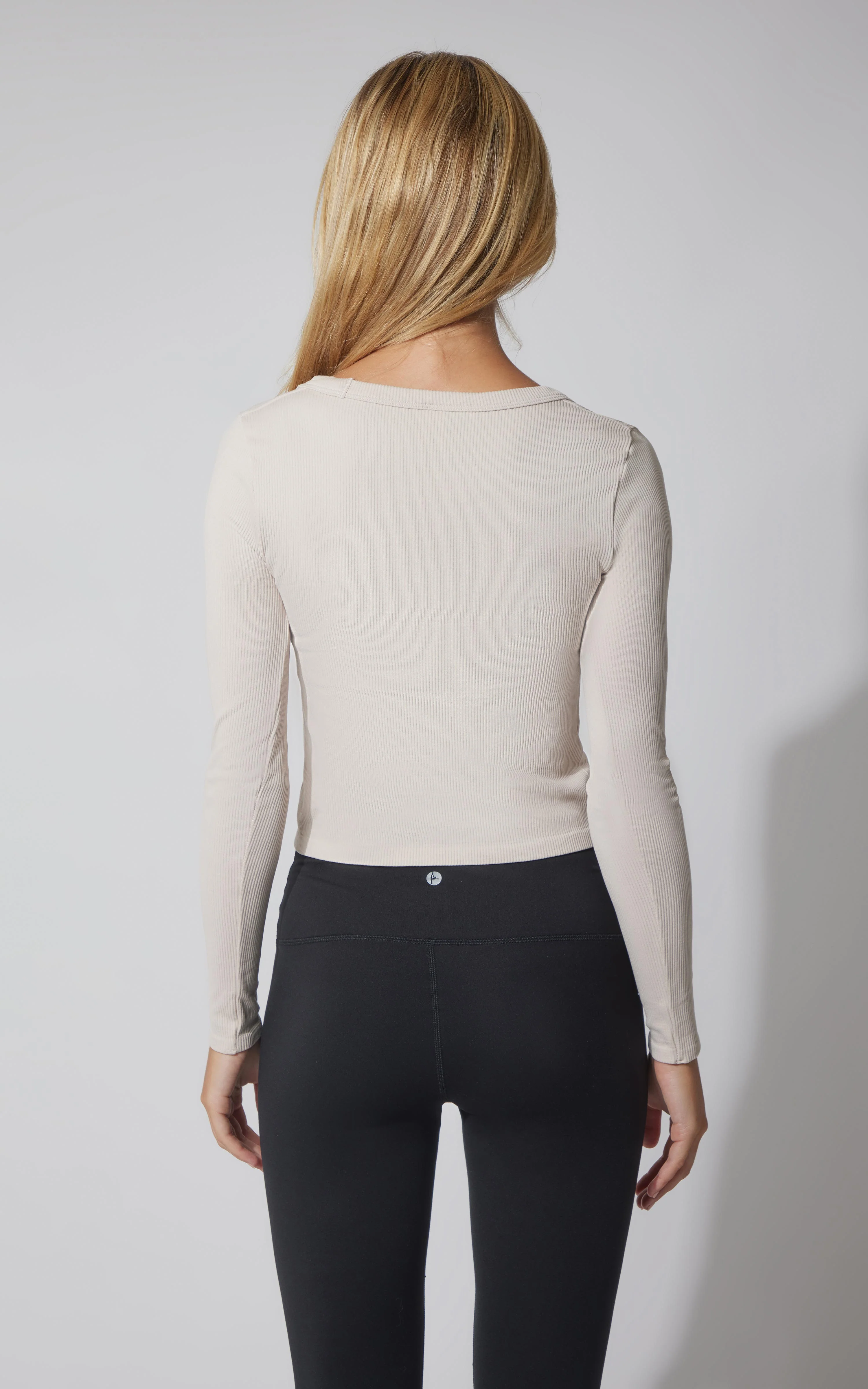3 PK Ribbed Seamless Crew Neck, Scoop Neck and Square Neck Long Sleeve Top - Image 17