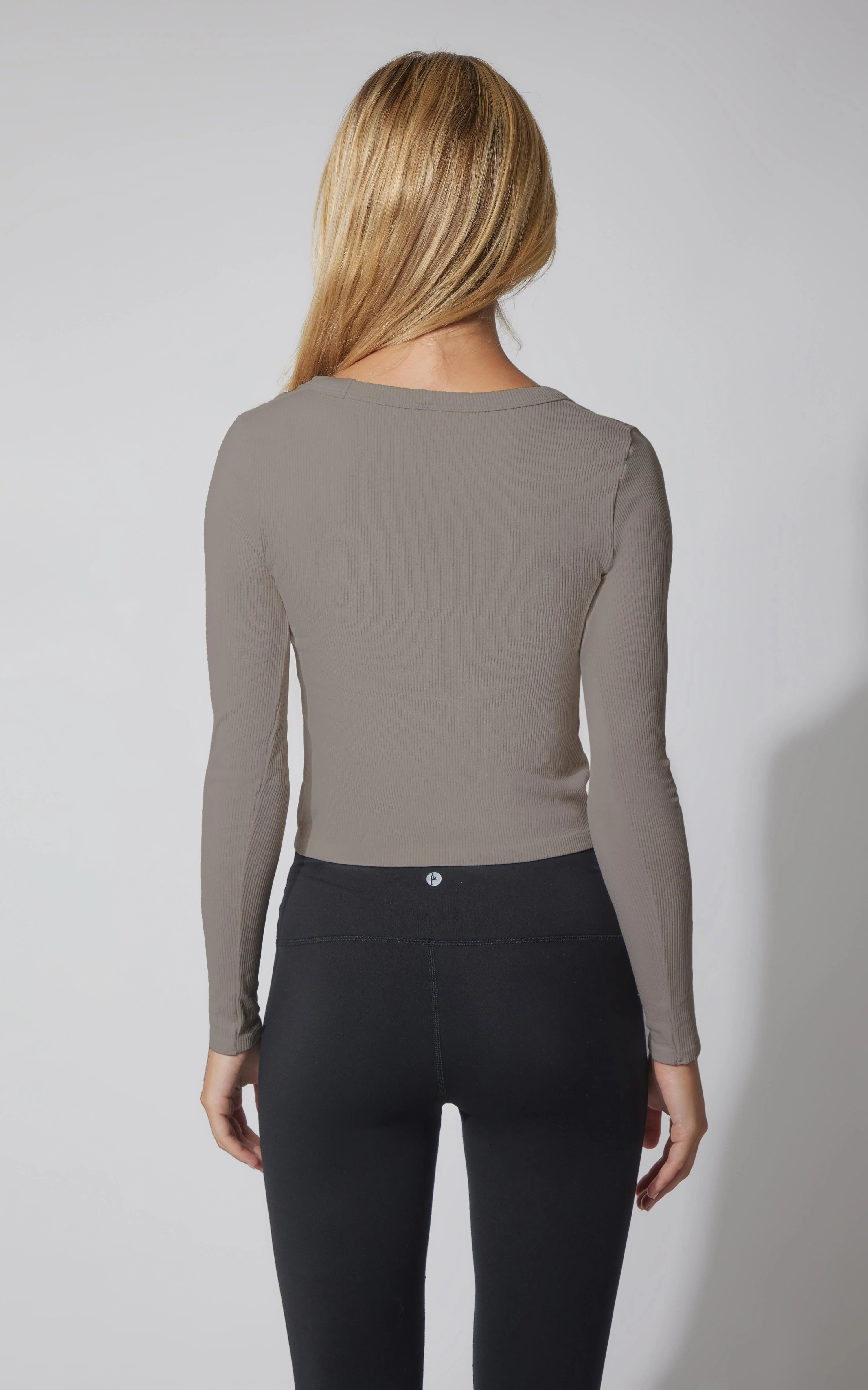 3 PK Ribbed Seamless Crew Neck, Scoop Neck and Square Neck Long Sleeve Top - Image 22