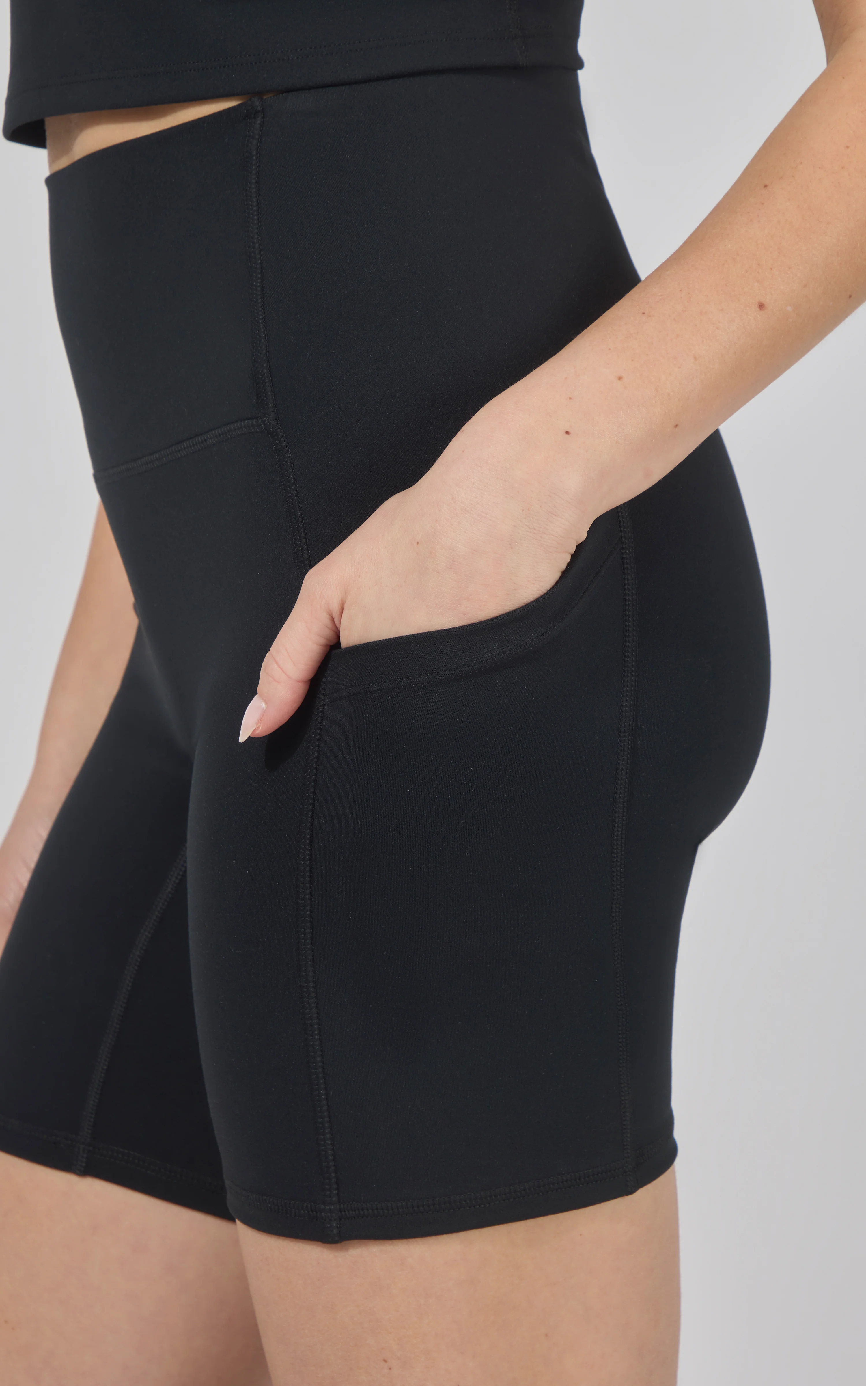 Butter Tech Volley Tank & Bike Short Set - Image 18