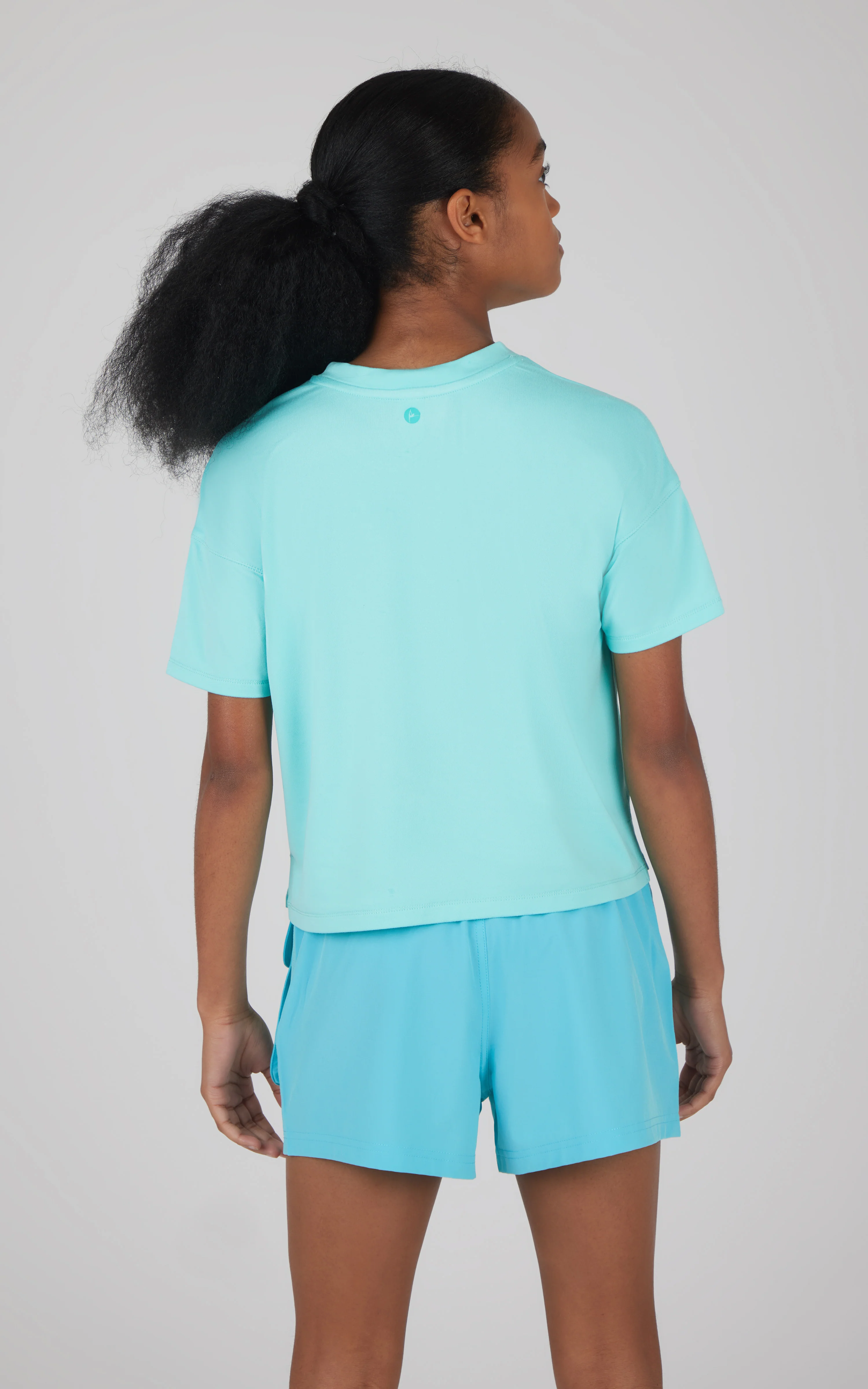 Girls 2 PC Boxy Tee and Woven Cargo Short - Image 3