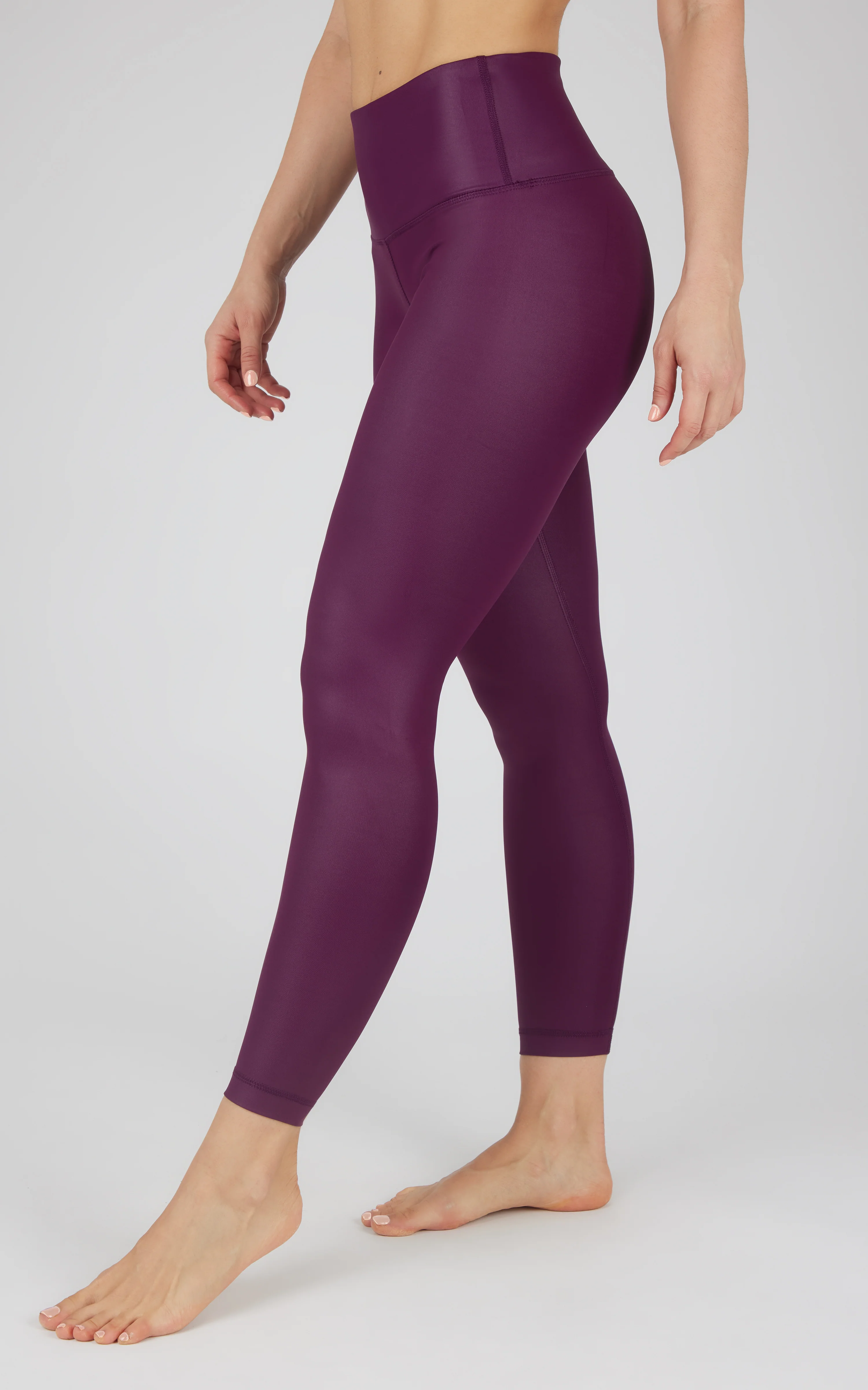 Interlink Faux Leather High Waist Cire 7/8 Ankle - Image 23