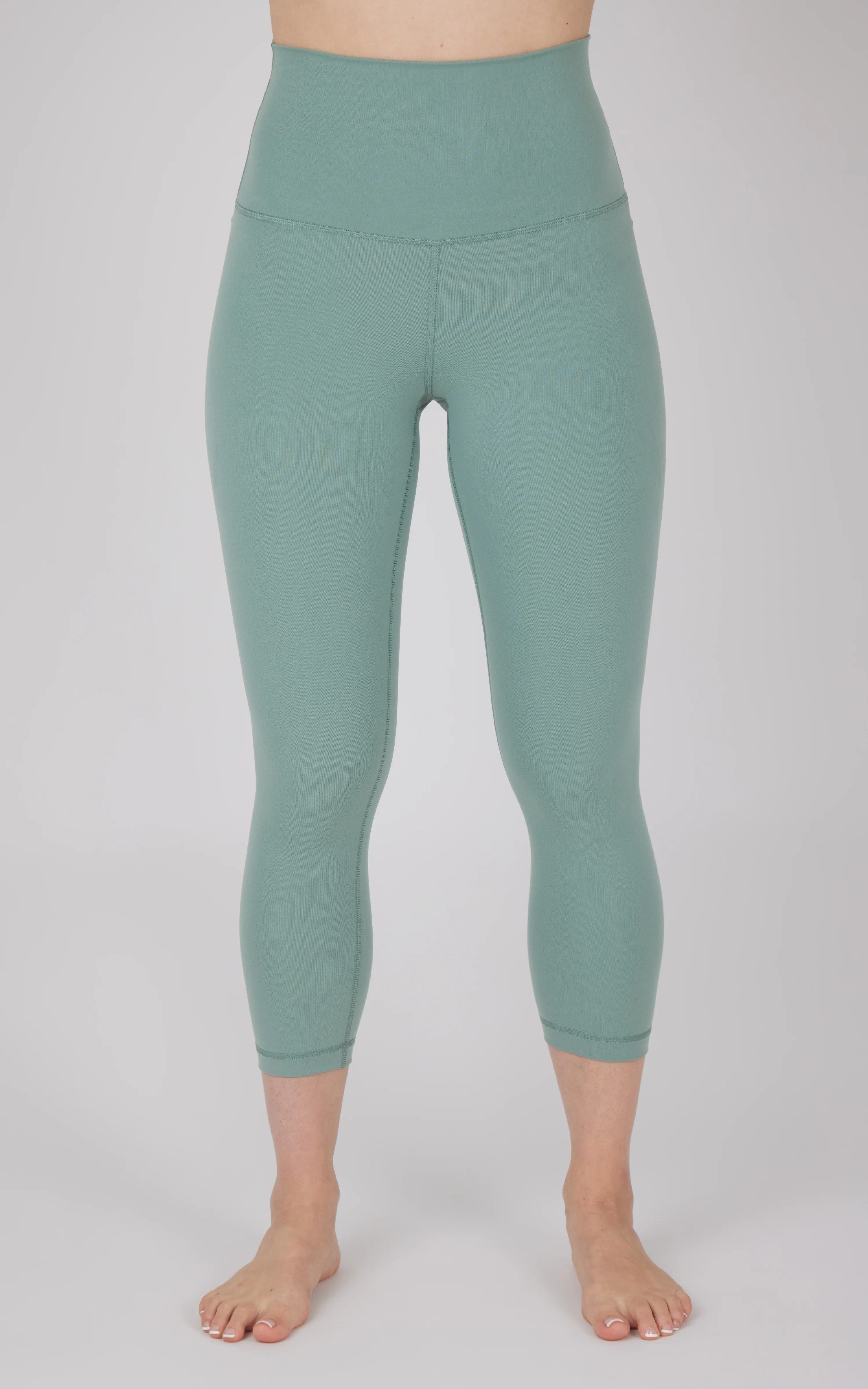 Lux Super High Waist Capri - Image 4