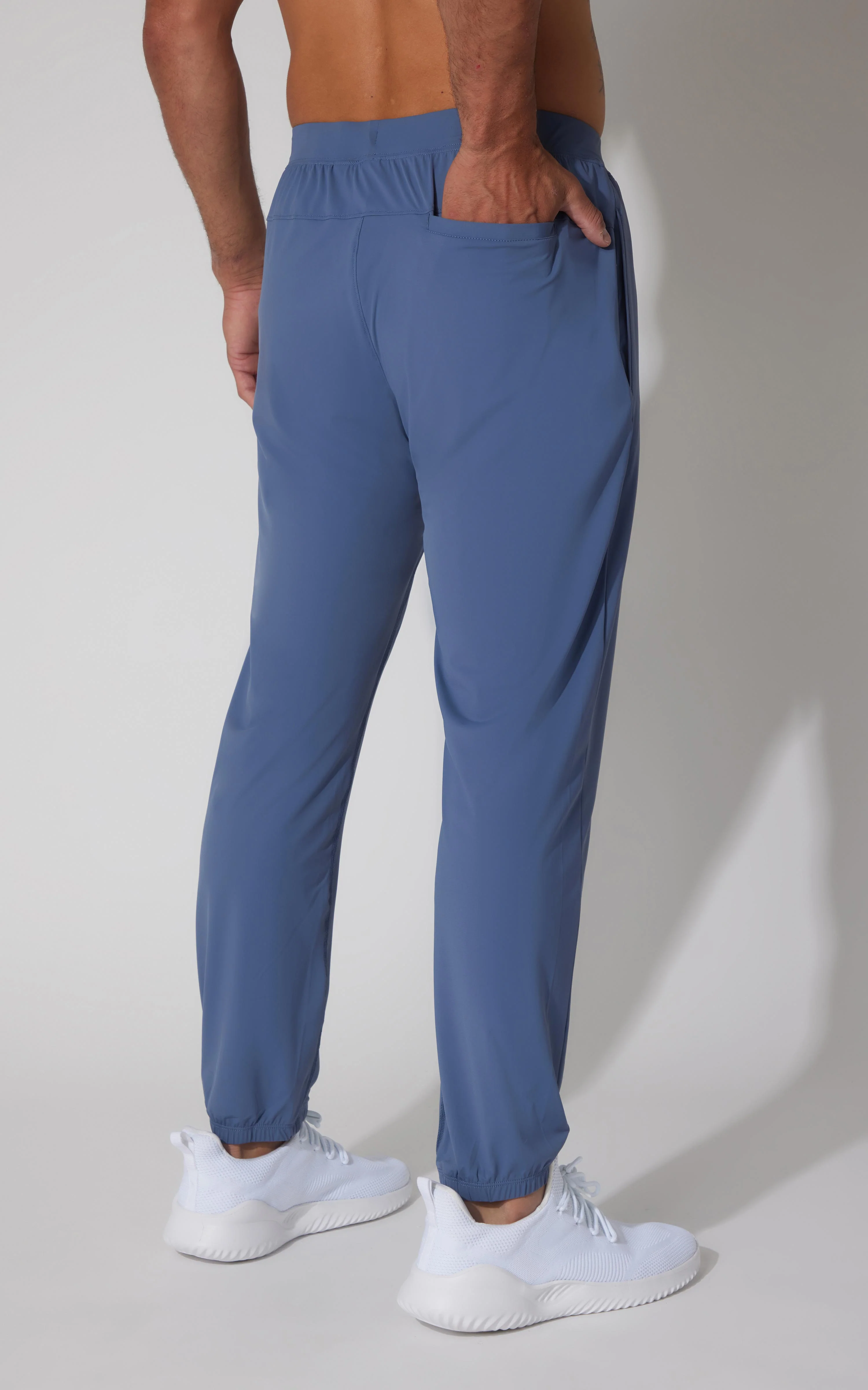 Men's Warp X Jetsetter Side Pocket Travel Jogger - Image 24