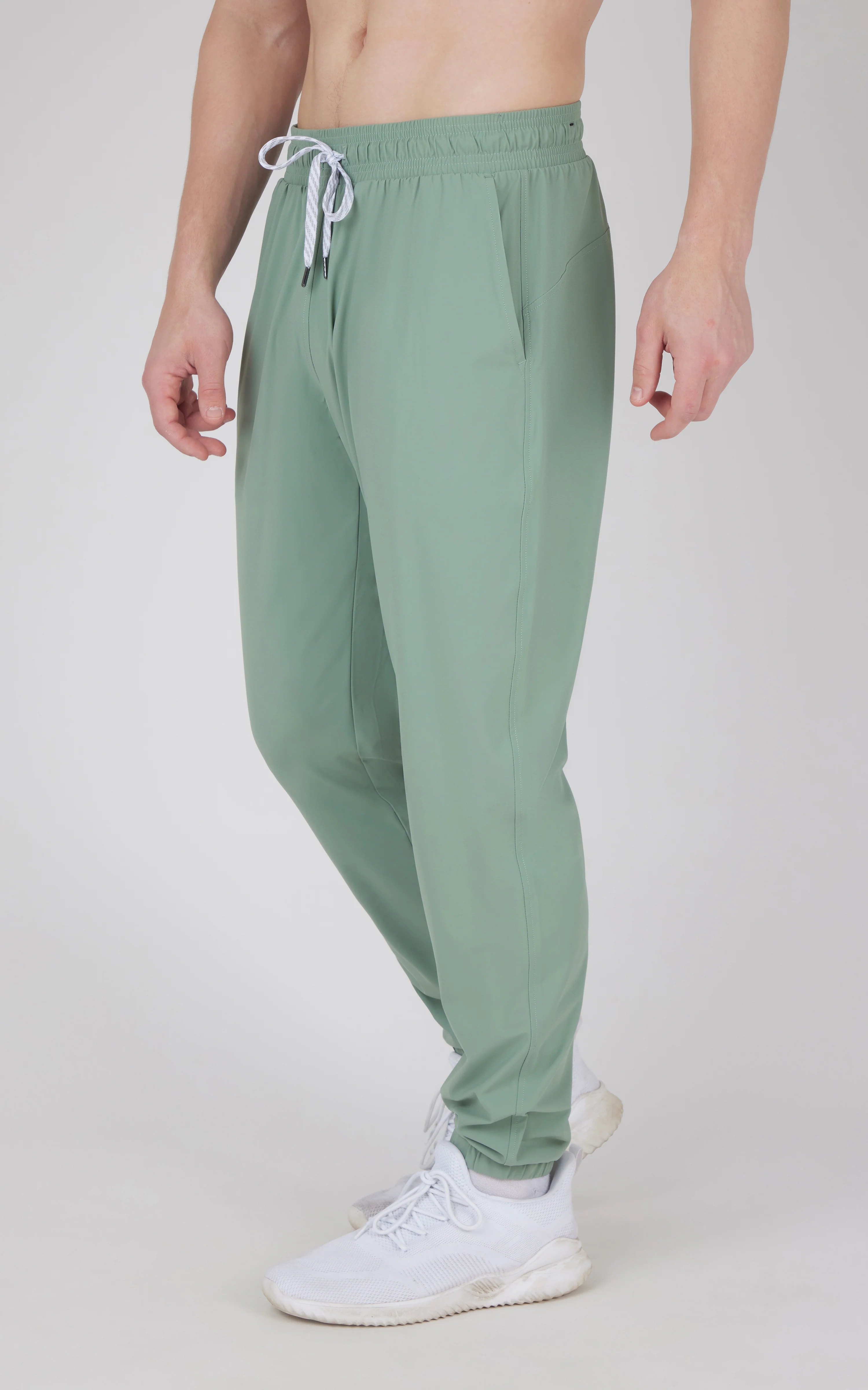 Men's Warp X Sonic Full Length Slim Fit Jogger - Image 11