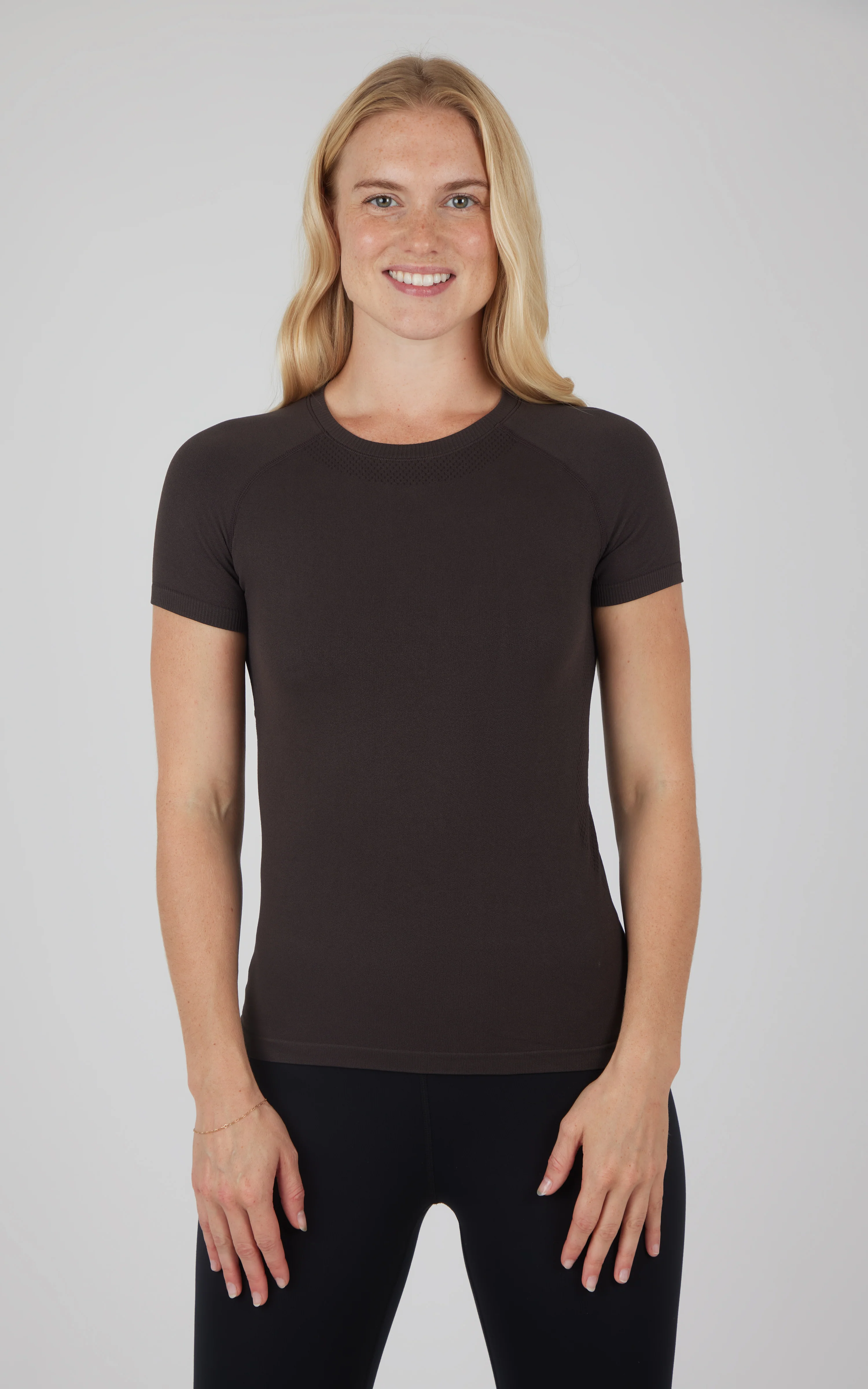 Seamless Active Short Sleeve Top - Image 11