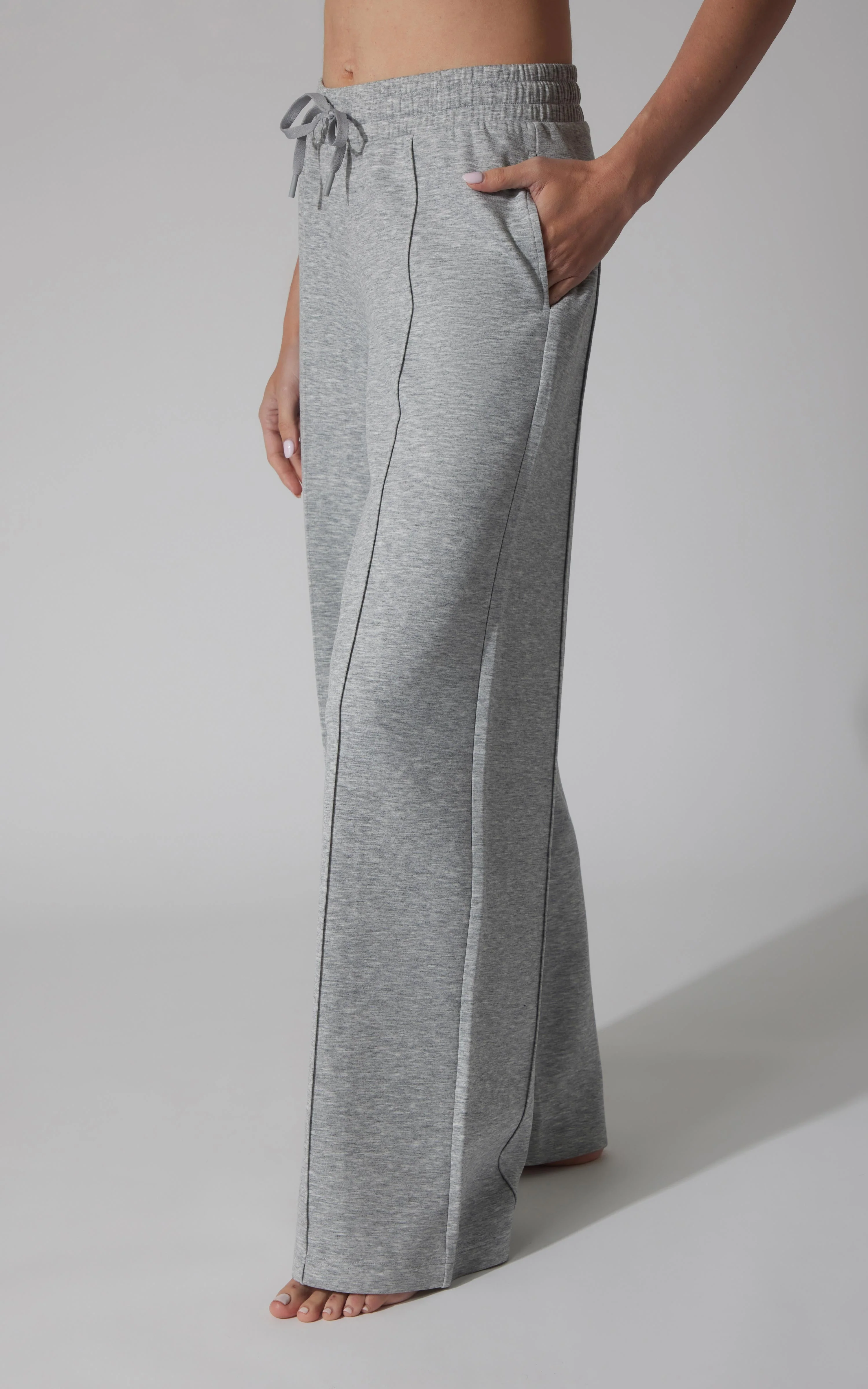Softlite Fleece Timeless Pintuck Wide Leg Pant - Image 3