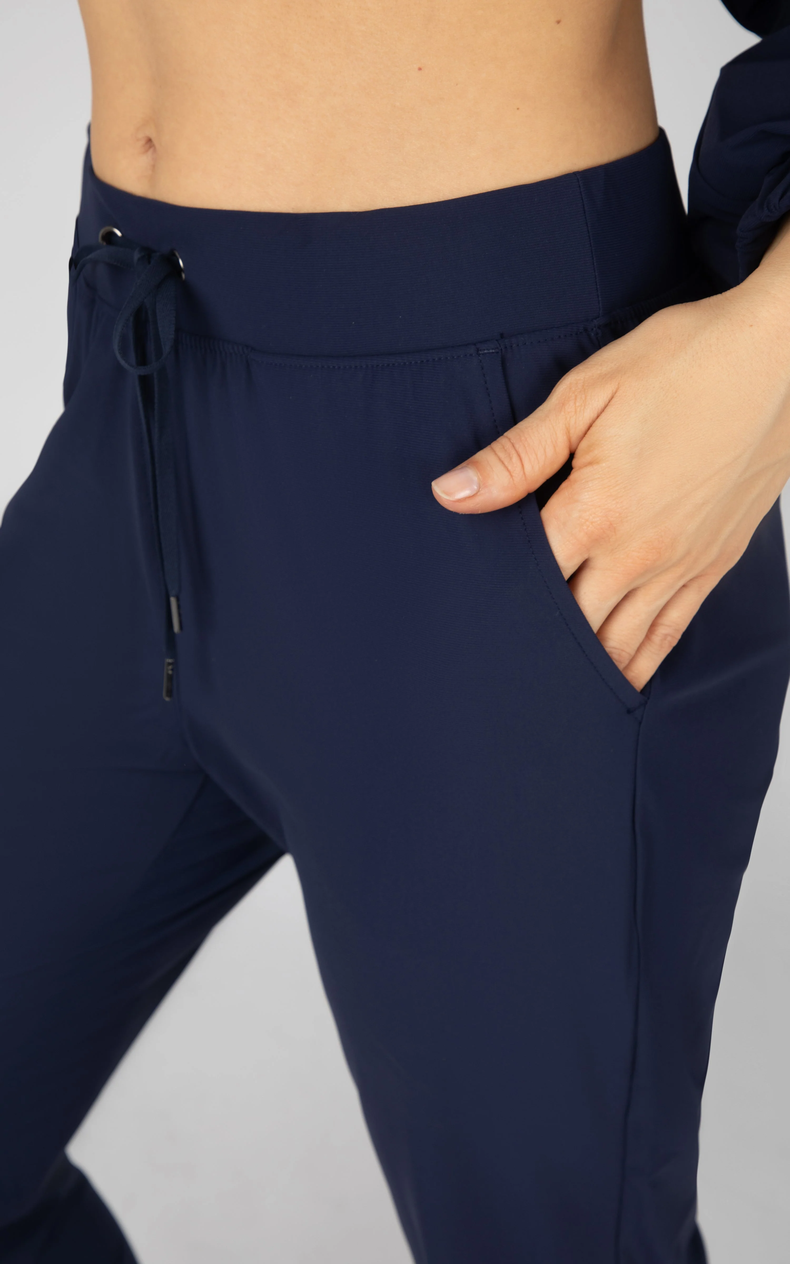 Warp  Avenue Straight Leg Pant - Image 9